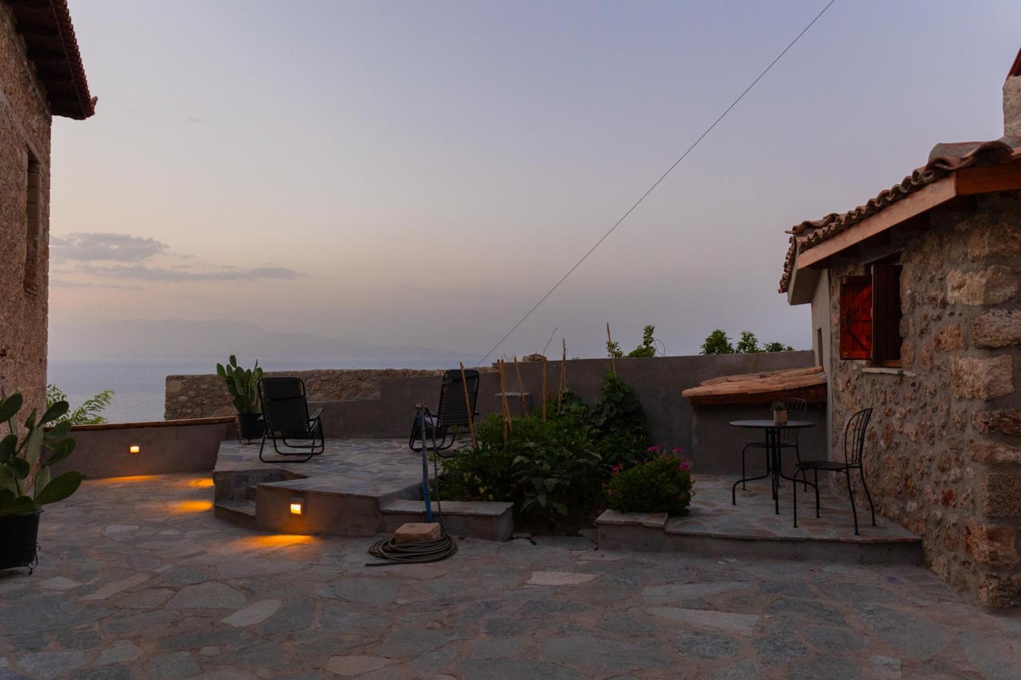 Fteri Stone House In Platanos, Akrata Appartement Buitenkant foto